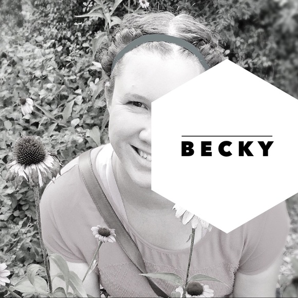 Meet your Posher, Becky - Picture 2 of 2